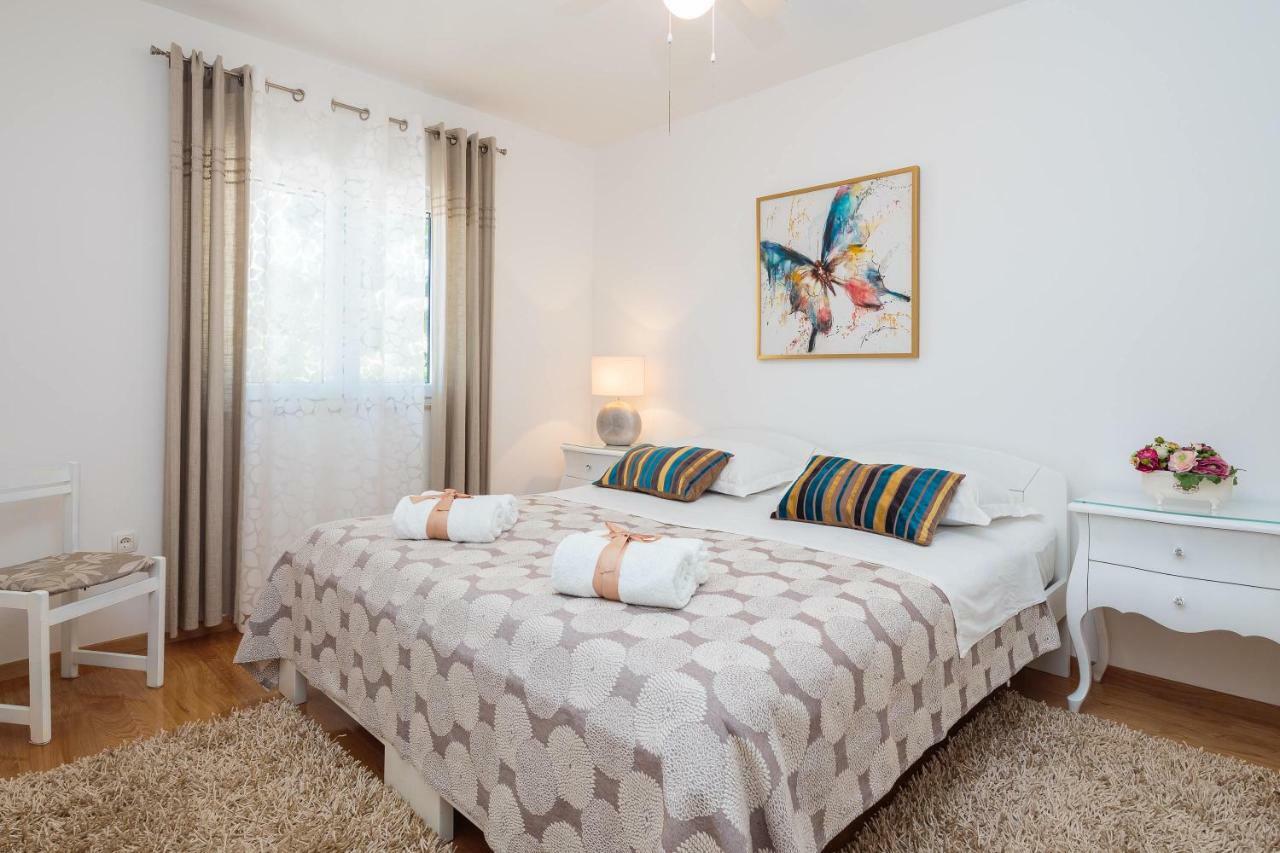 Holiday Home Brac Supetar Exterior foto